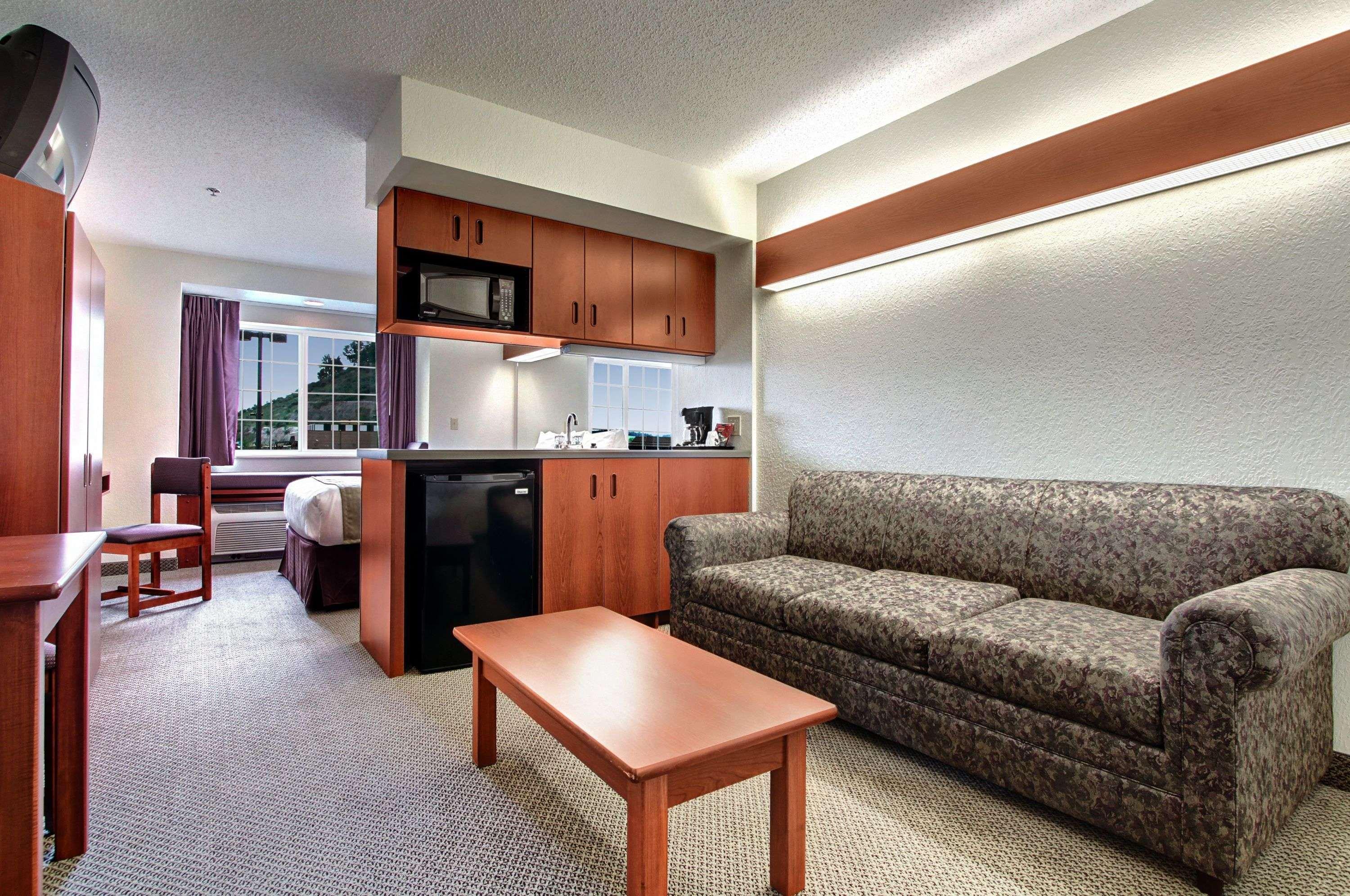 Microtel Inn & Suites By Wyndham Bridgeport Extérieur photo